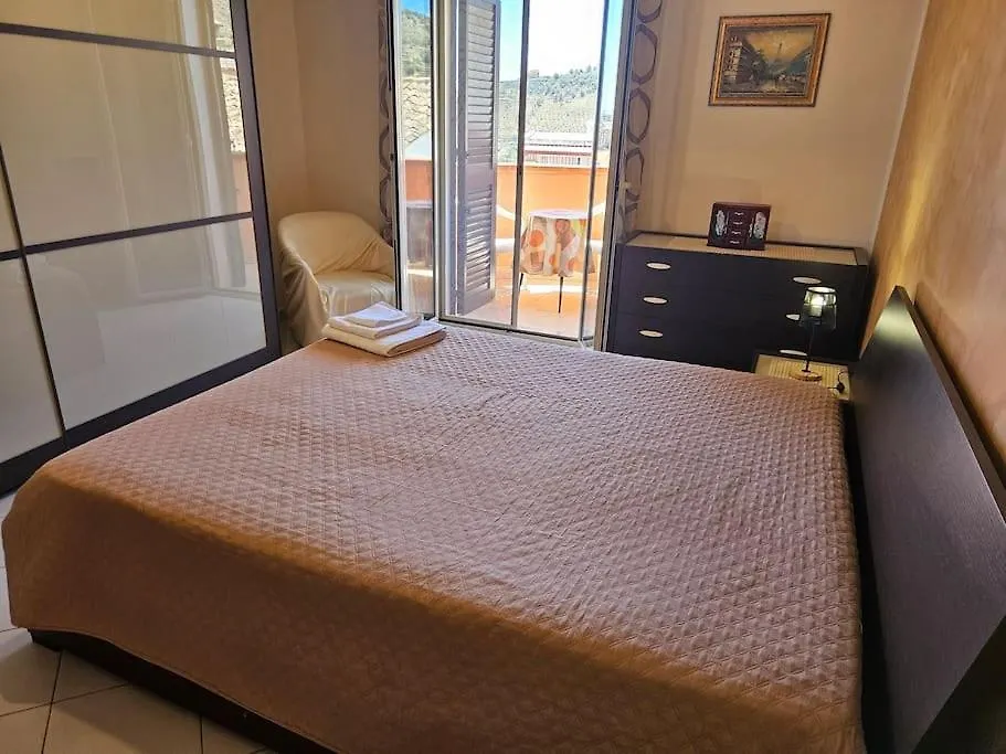 Casa Lucia Apartment Roccalumera 0*,