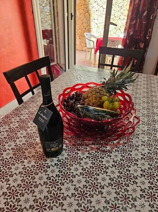 Casa Lucia Apartment Roccalumera